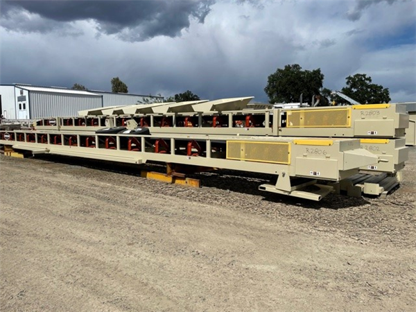 UNUSED SUPERIOR 30" x 60' Stackable Plus Conveyor